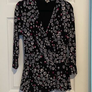 Anne Klein Black and Gray Patterned Blouse